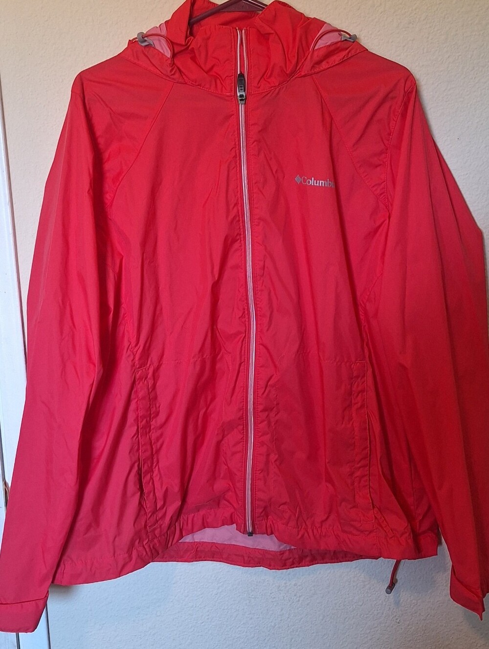 Columbia Red Hooded Windbreaker Rain Jacket
